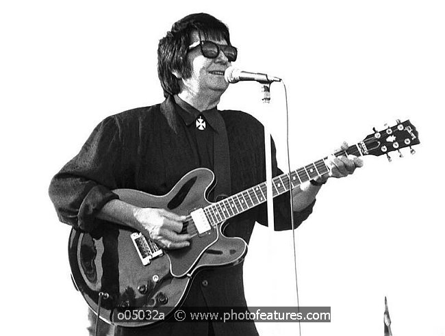 Photo of Roy Orbison for media use , reference; o05032a,www.photofeatures.com