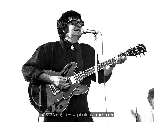 Photo of Roy Orbison for media use , reference; o05033a,www.photofeatures.com