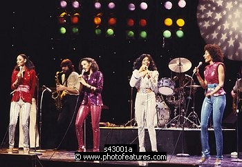 Photo of Sister Sledge by Chris Walter , reference; s43001a,www.photofeatures.com