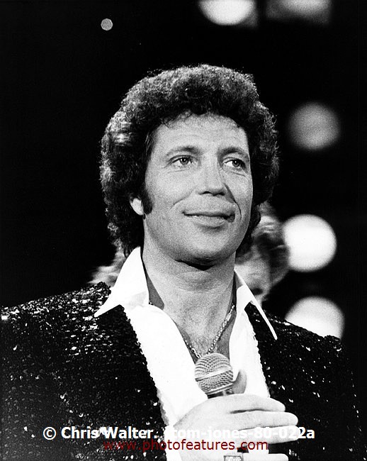 Photo of Tom Jones for media use , reference; tom-jones-80-022a,www.photofeatures.com