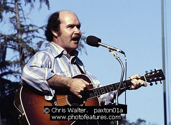 Photo of Tom Paxton by Chris Walter , reference; paxton01a,www.photofeatures.com